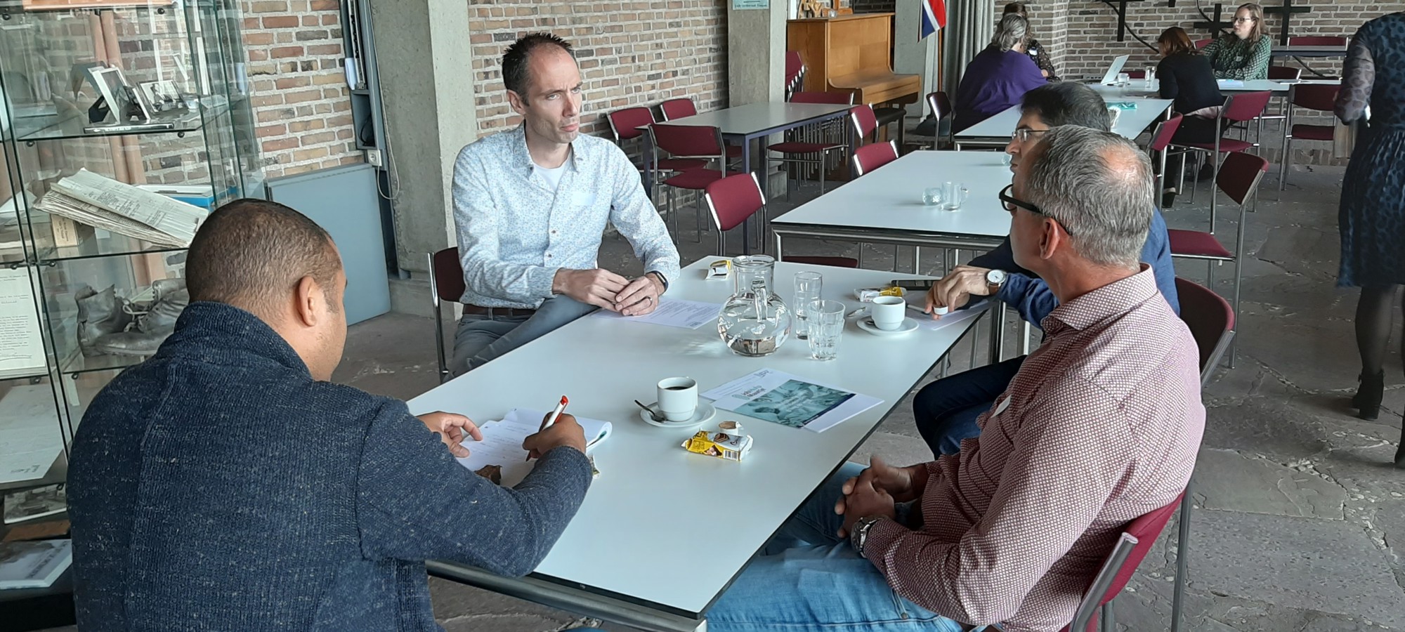 efd912ac-3d34-45e7-a59d-9a308fe5a083